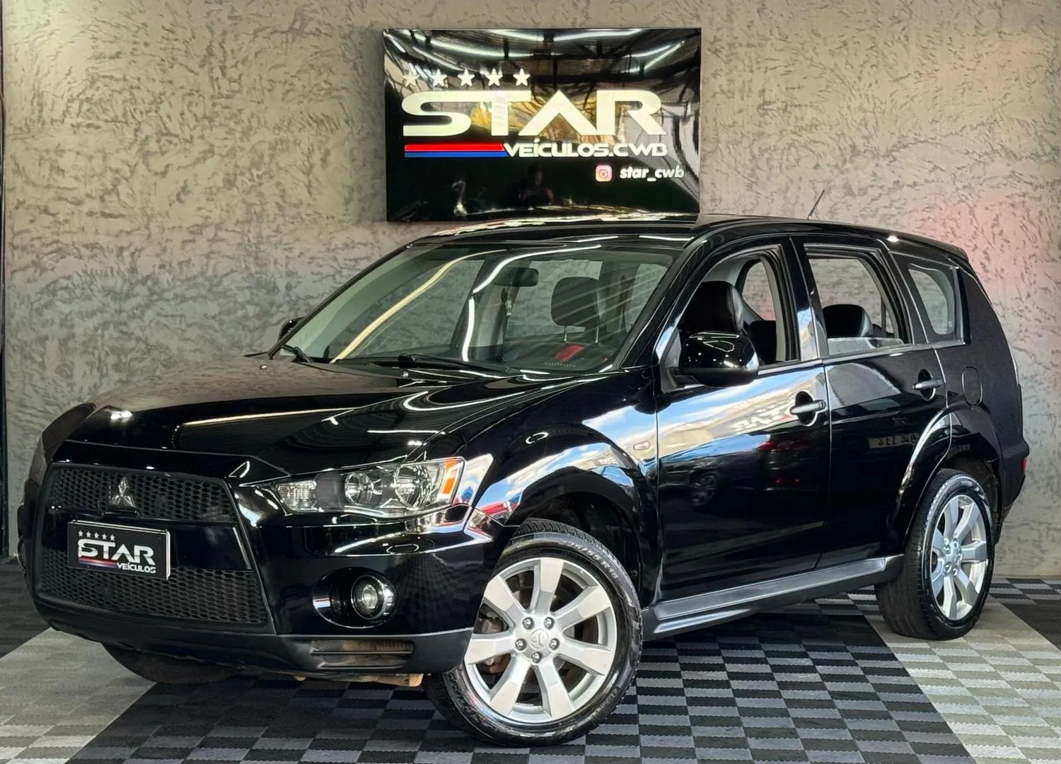 Mitsubishi Outlander 4x4-at 2.4 4p 2010