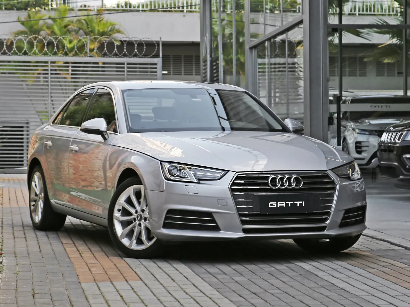 Audi A4 2.0 Tfsi Ambiente Gasolina 4p S Tronic