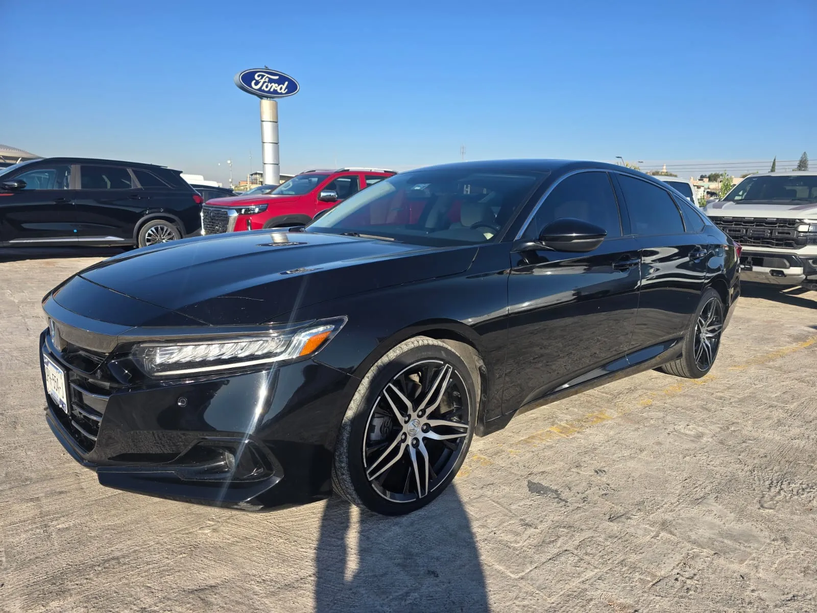 Honda Accord 2.0 Touring At