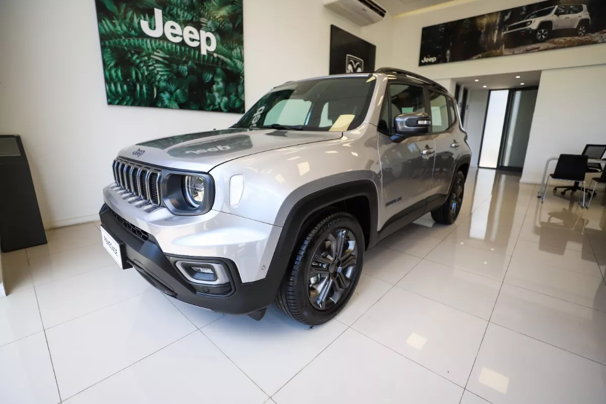 Jeep Renegade Serie S 1,3l At6 - 0km