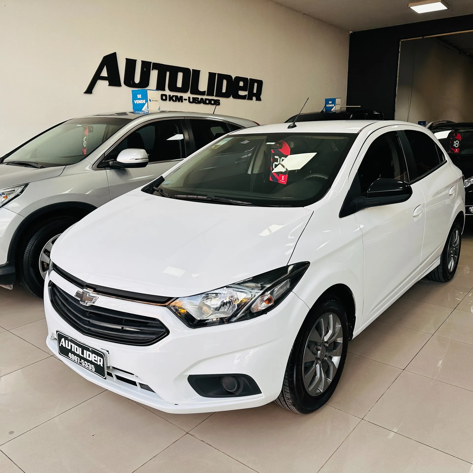 Chevrolet Onix 1.4 Black Edition 1.4