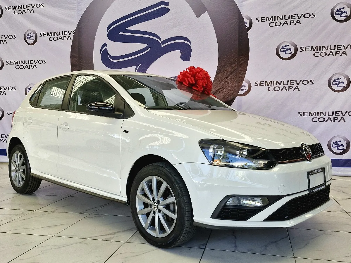 Volkswagen  Polo  2022