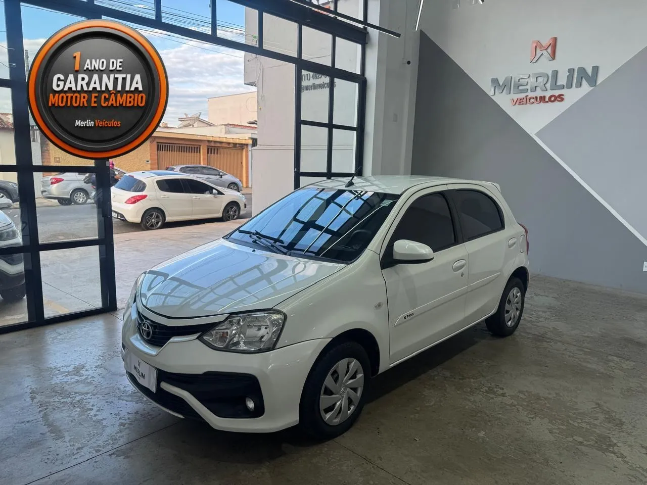Toyota Etios 1.5 Xs 16v Flex 4p Automático