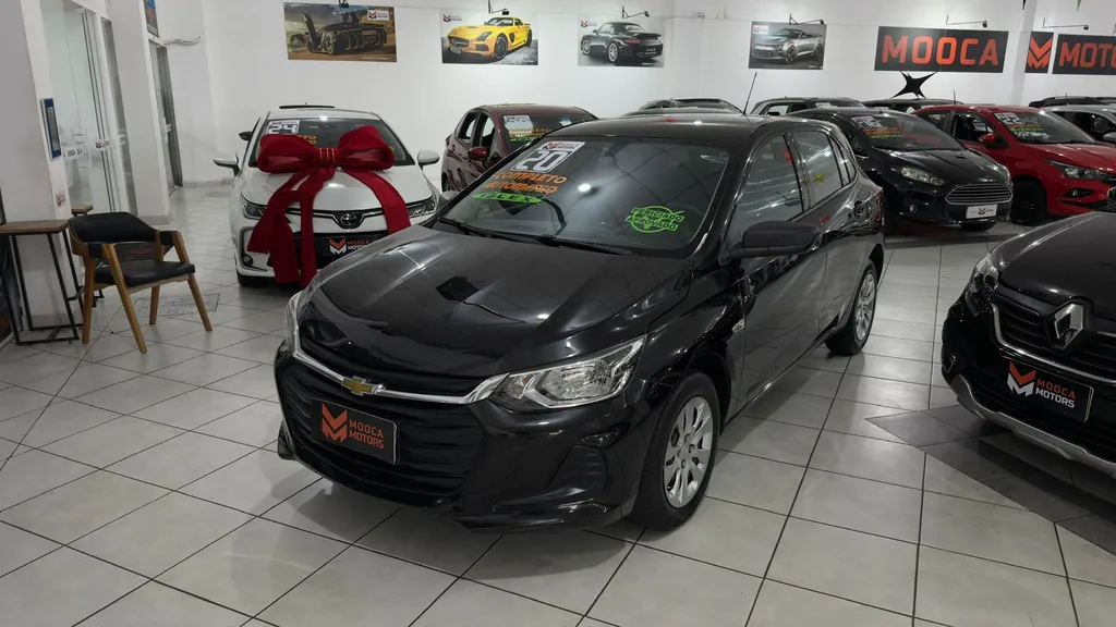 Chevrolet Onix Flex Automático