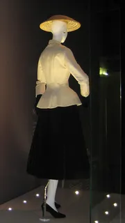 Los mejores vestidos Dior: íconos de la moda