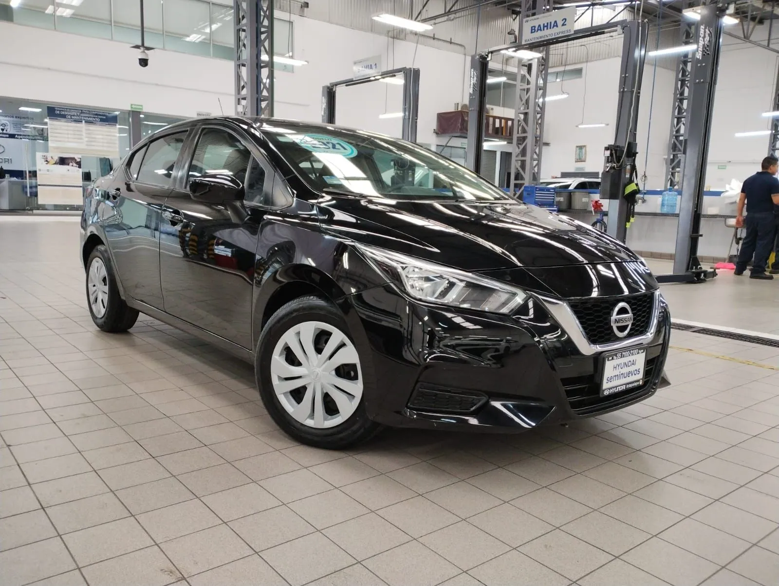 Nissan Versa 2021