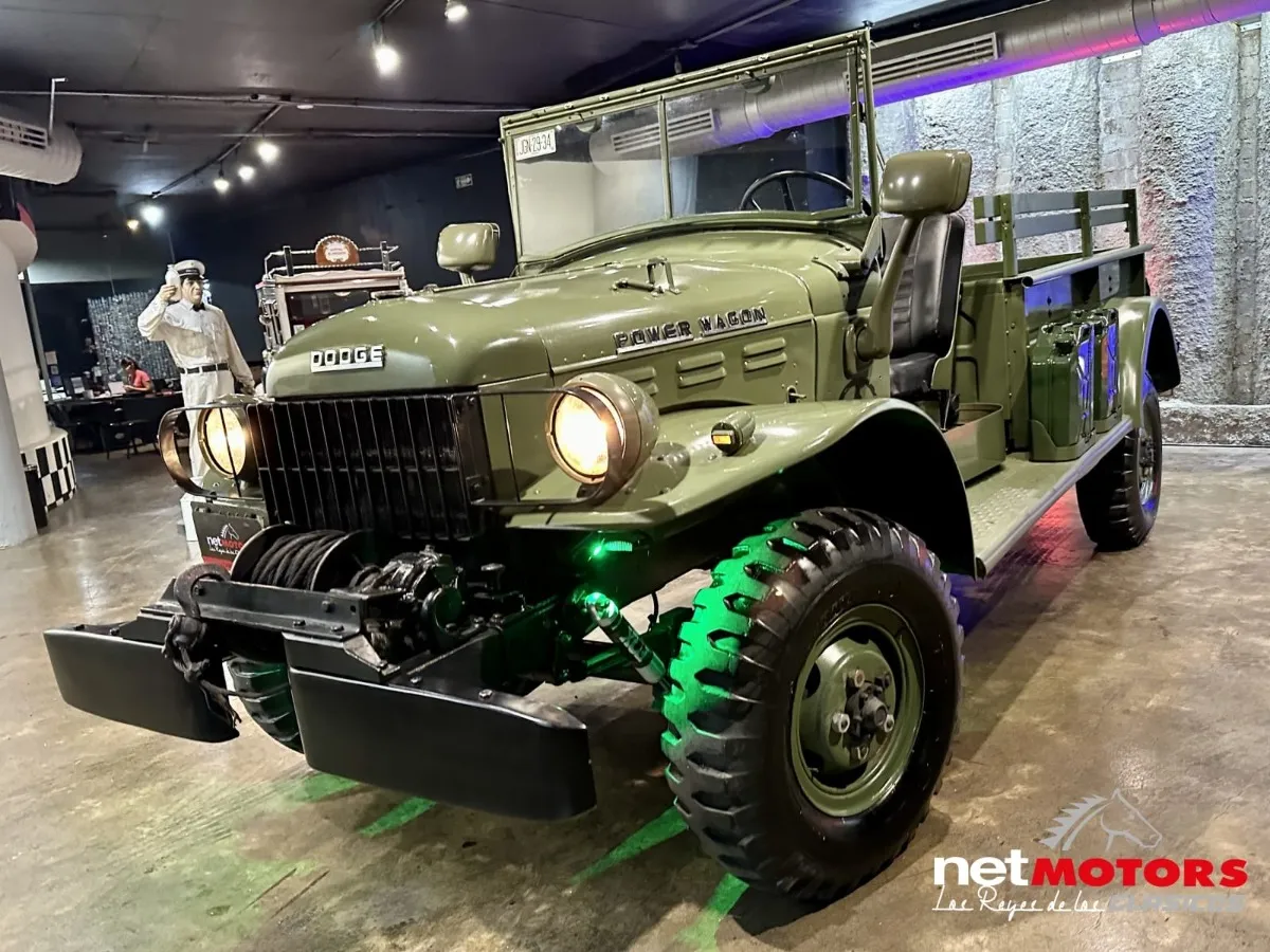 Dodge Power Wagon Wm300