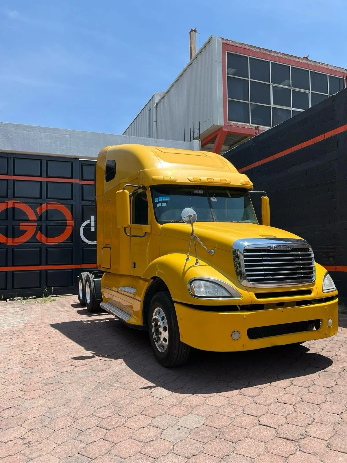 Tractocamión Seminuevo Freightliner Columbia Mod. 2014