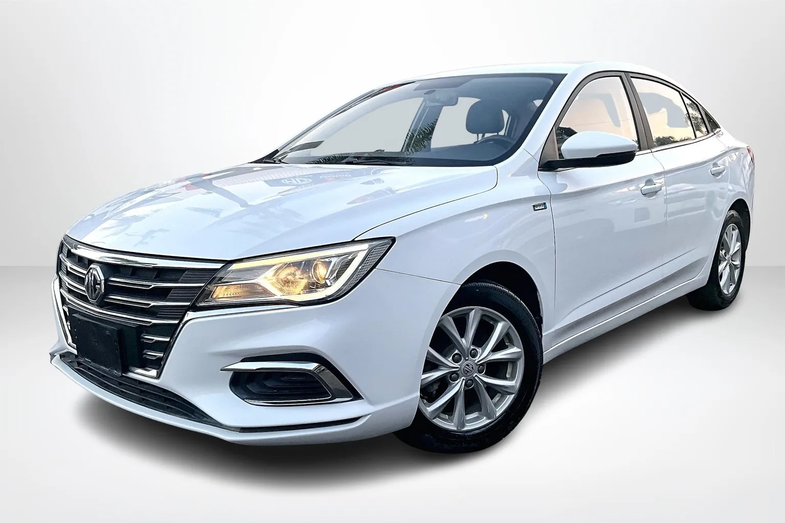 Mg Mg5 2022