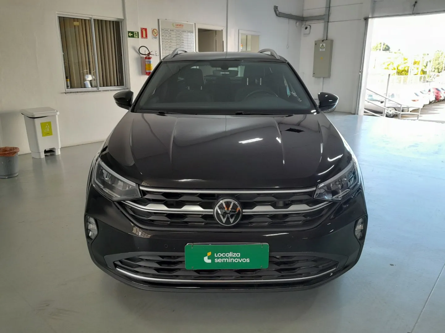 Volkswagen Nivus 1.0 200 Tsi Total Flex Highline Automático