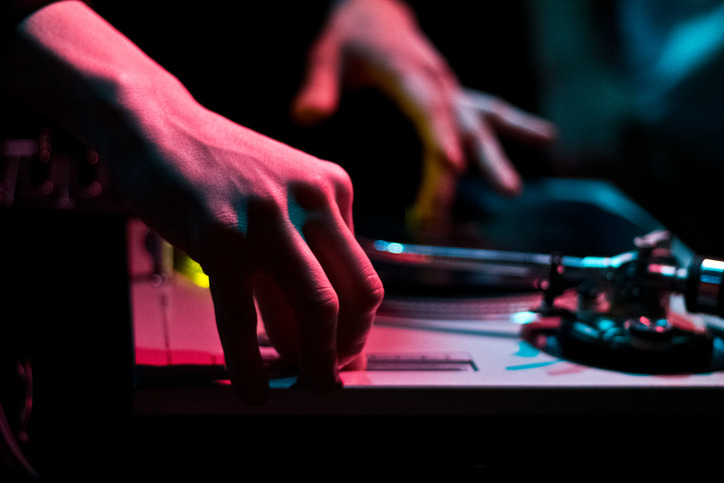    todo sobre los controladores DJ Pioneer  