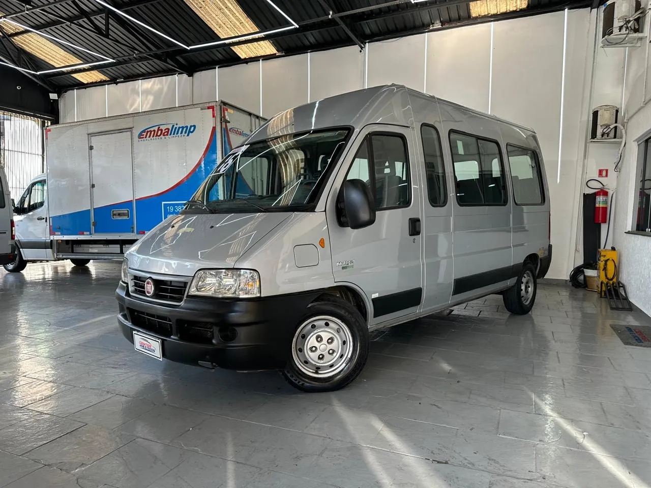 Fiat Ducato 2.3 Minibus Teto Alto 8v Turbo Diesel 3p Manual