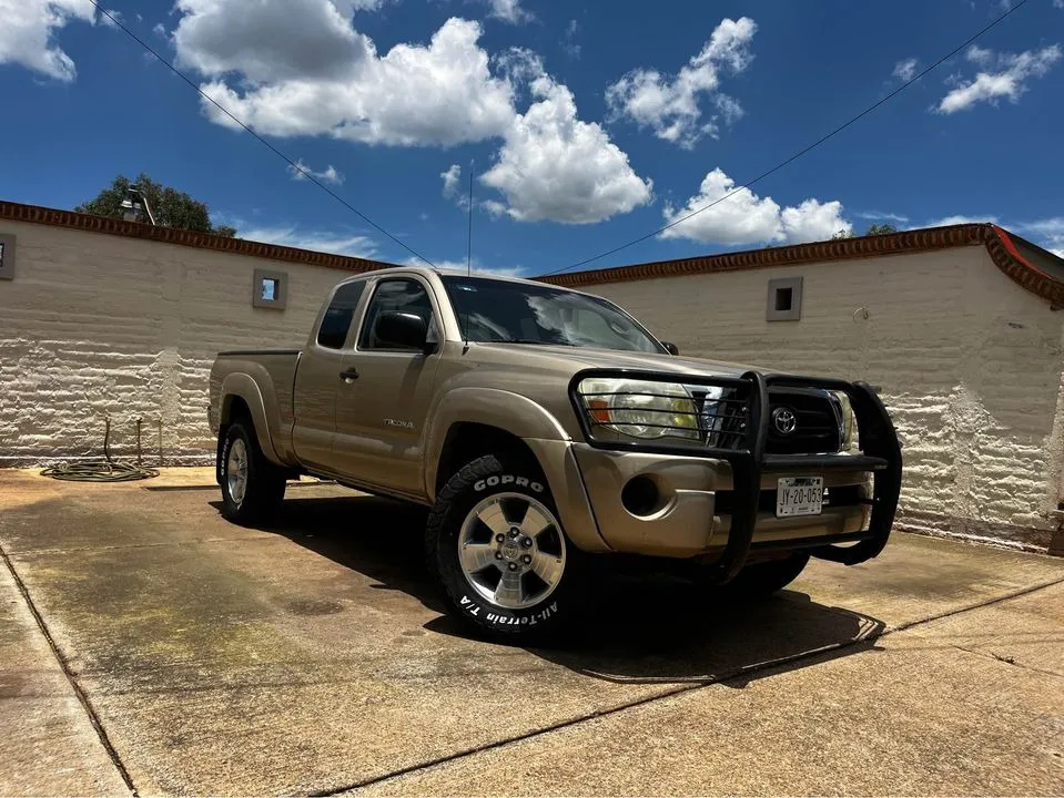 Toyota Tacoma Super Cab 4x4 Estandar 2005