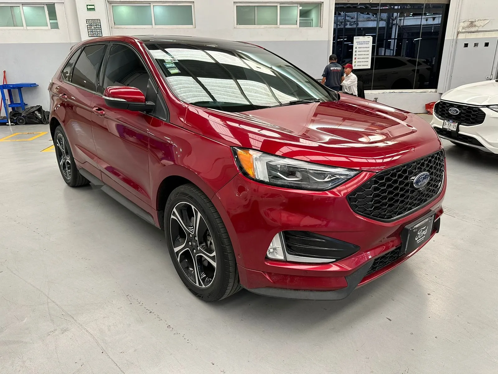 Ford Edge 2.7 Sport At