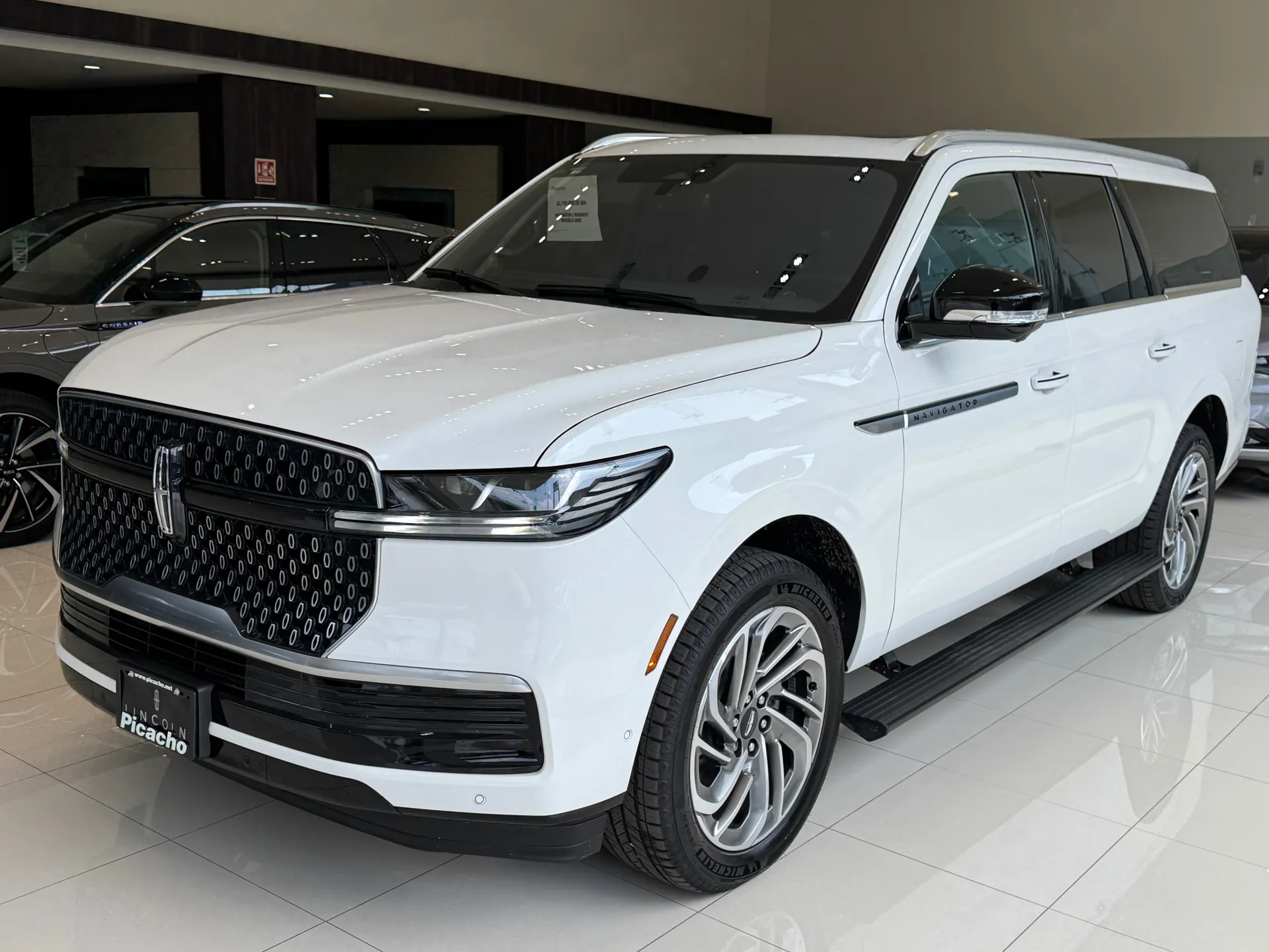 Lincoln Navigator L Reserve