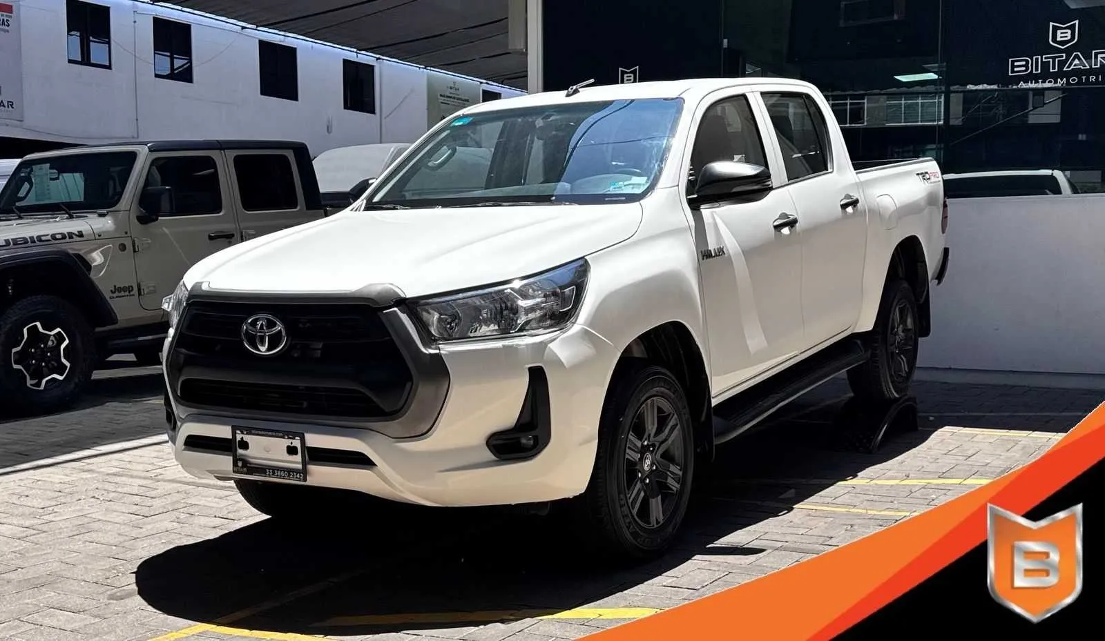 Toyota Hilux 2.7 Cabina Doble Sr Mt