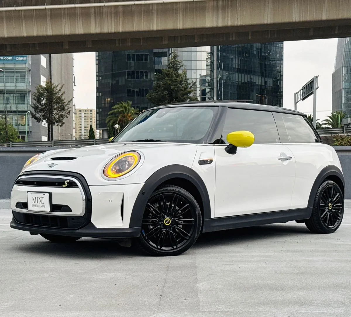 Mini Cooper 3p Se Iconic Ev 32.6 Kwh Aut 2024