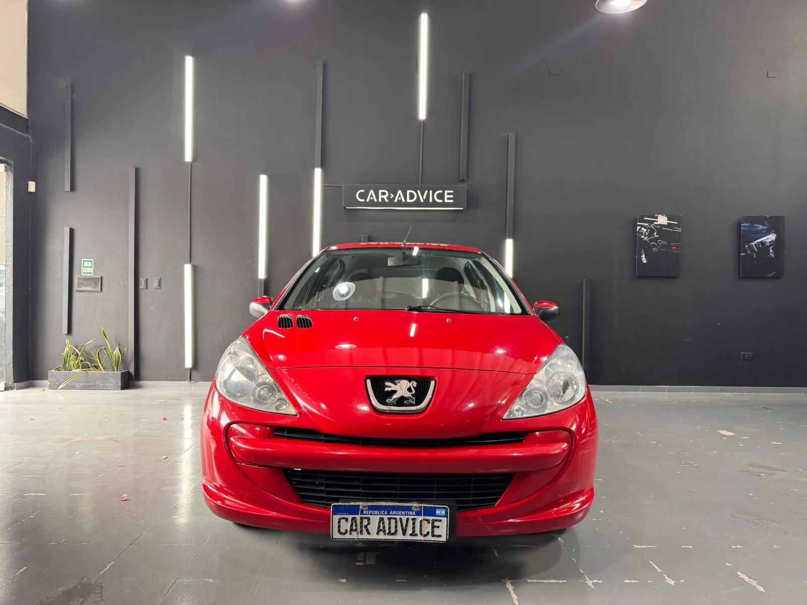 Peugeot 207 Compact 1.4 Hdi 5 P.xsallure