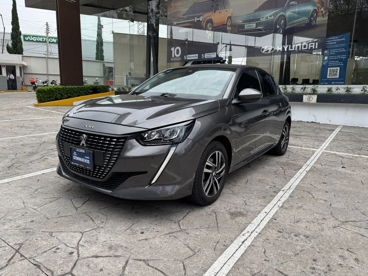 Peugeot 208 2022