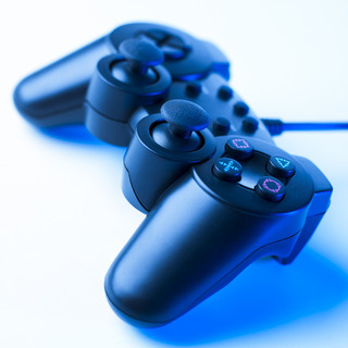  descubre el universo de los controles de Playstation 