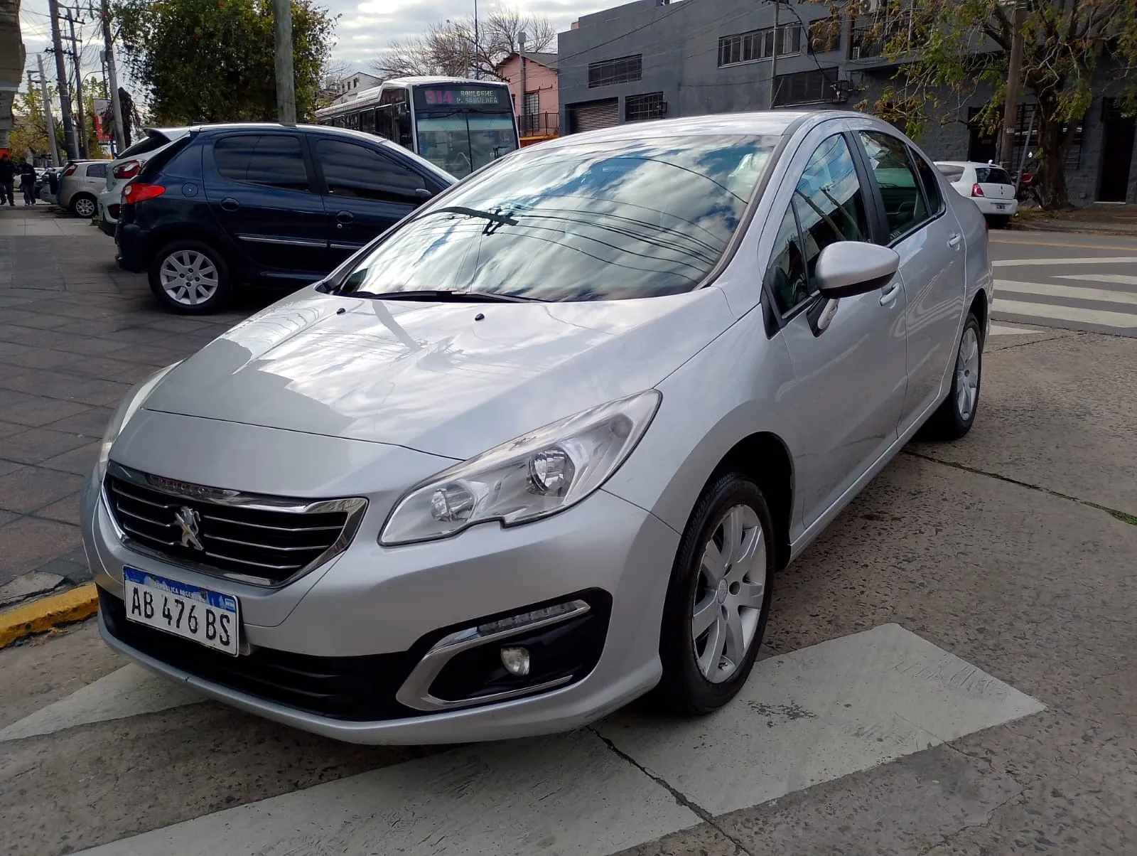 Peugeot 408 1.6 Allure Hdi 115cv
