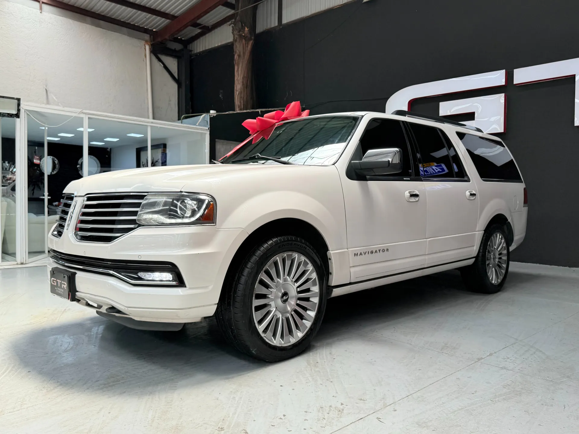 Lincoln Navigator Reserve 2015