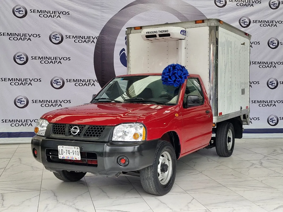 Nissan  Chasis Cabina Np300  2013