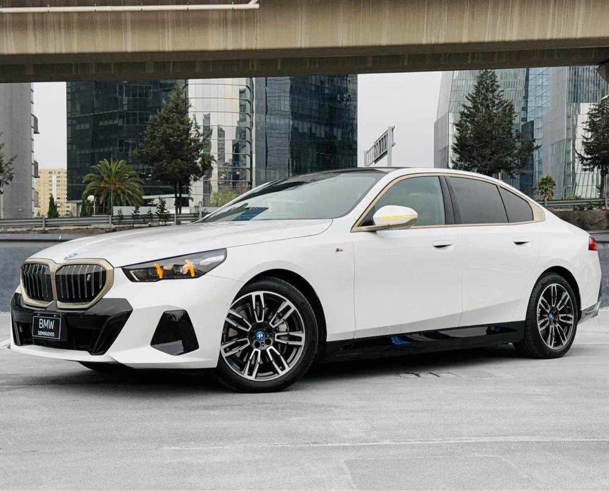 Bmw I5 4p Edrive 40 Ev 83.9 Kwh Aut 2024