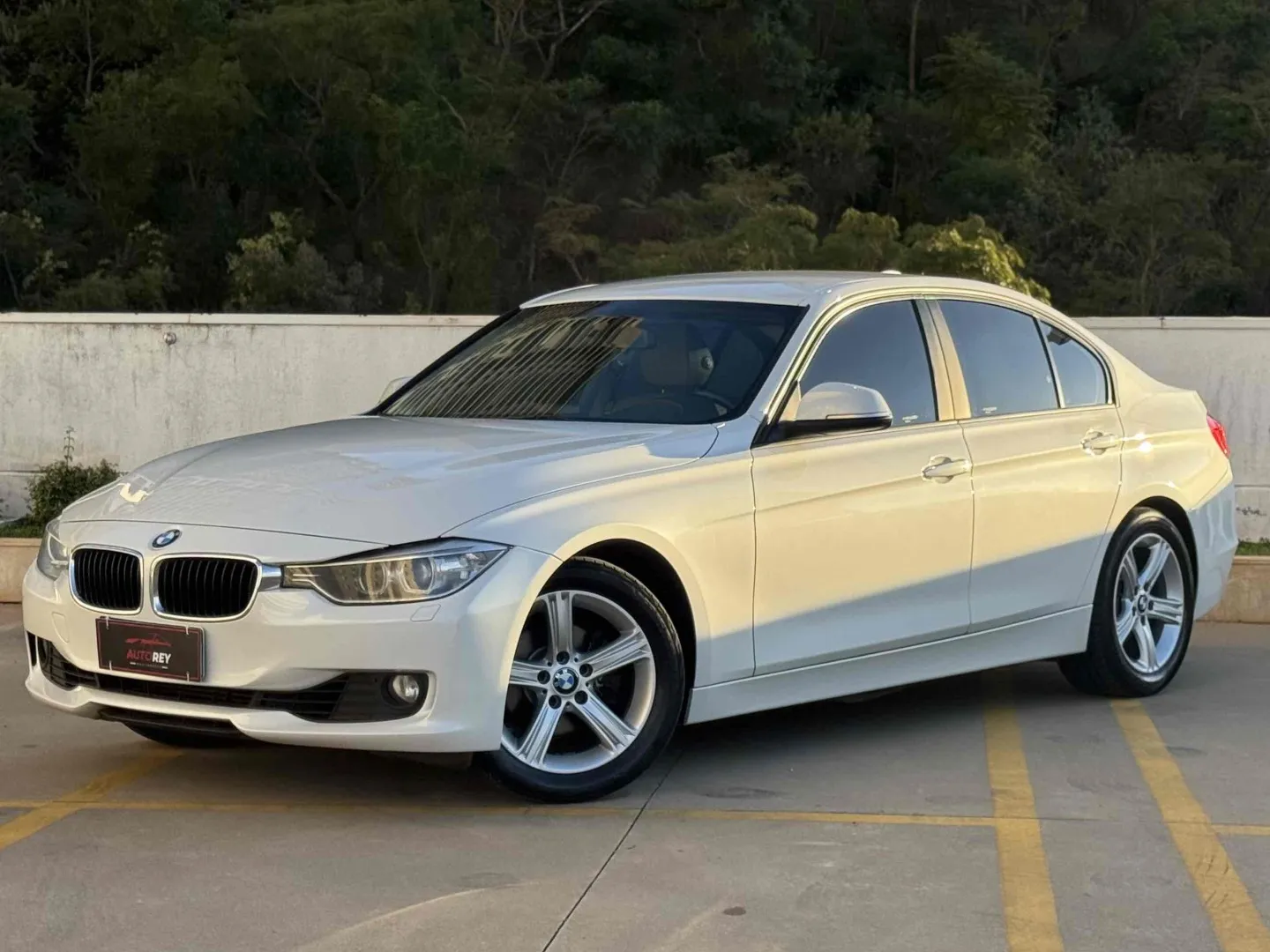 Bmw 320i 2.0 16v Turbo Active Flex 4p Automático