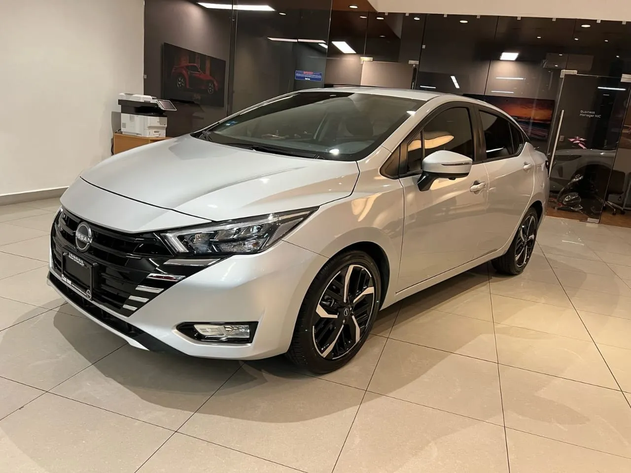 Nissan Versa 2024