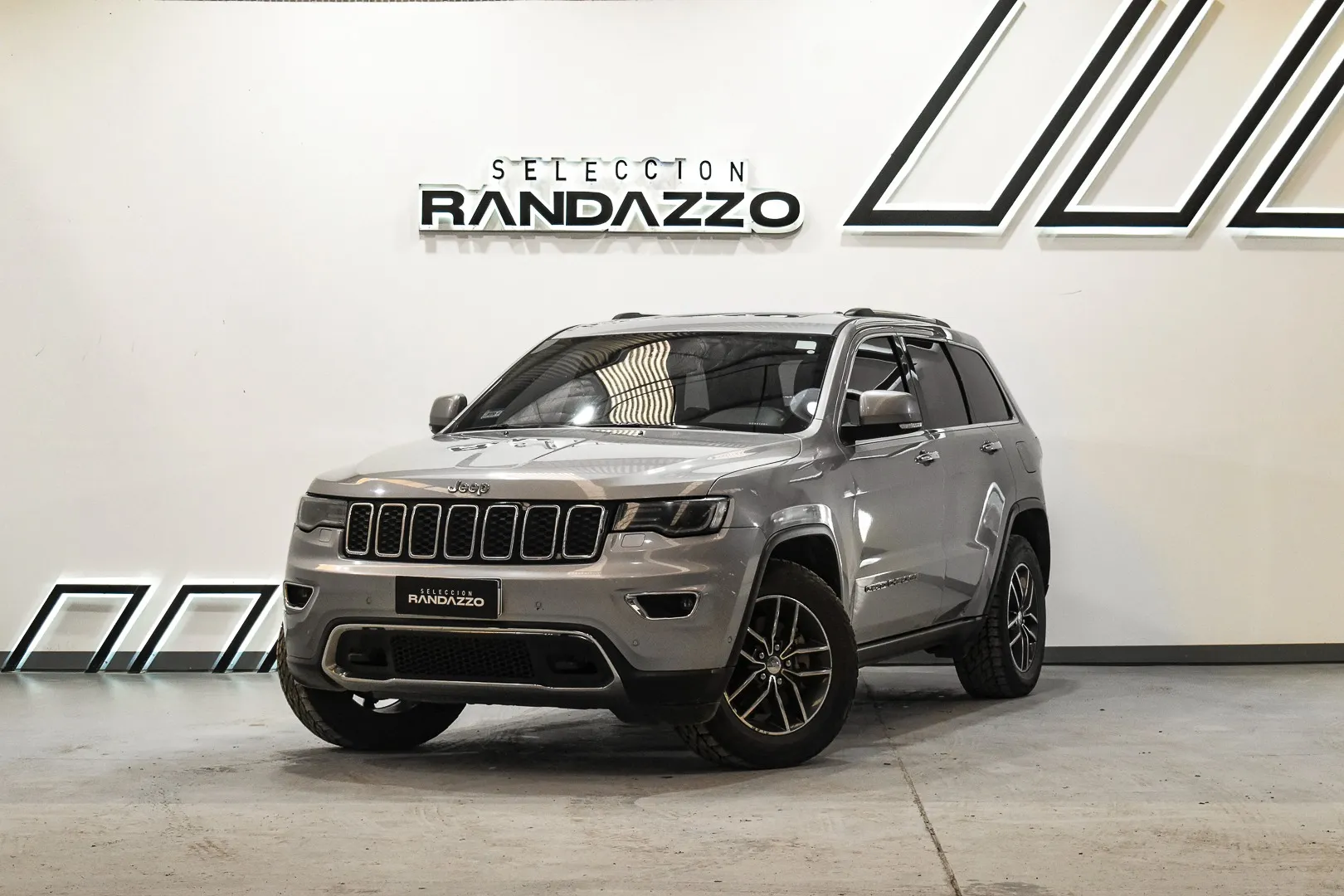 Jeep Grand Cherokee 3.6 Limited 286hp La Plata 579