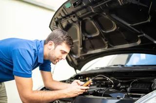 aprenda a reconocer el tipo de bateria para su carro 