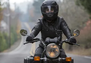 Revolutionizing the motorcycle team: the best waterproofs for motorcyclists