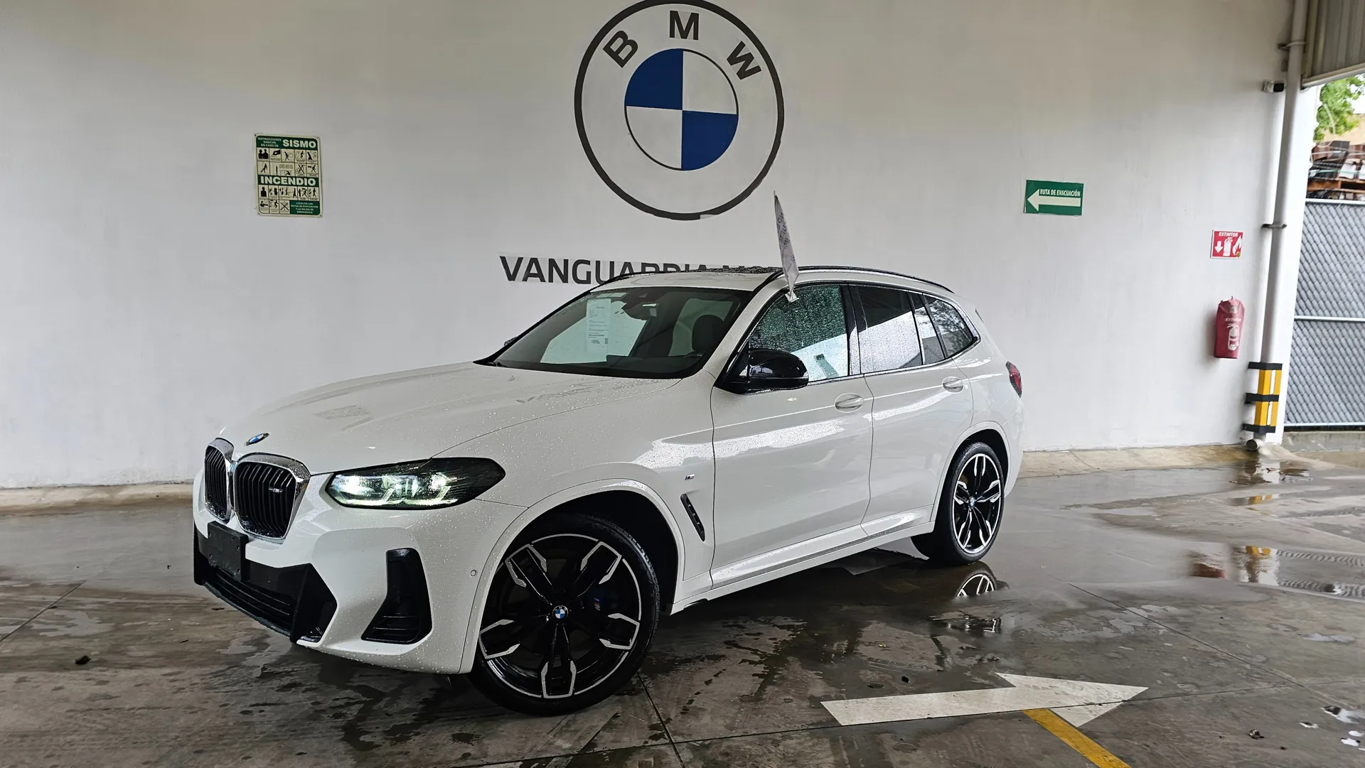 X3 M40 2022