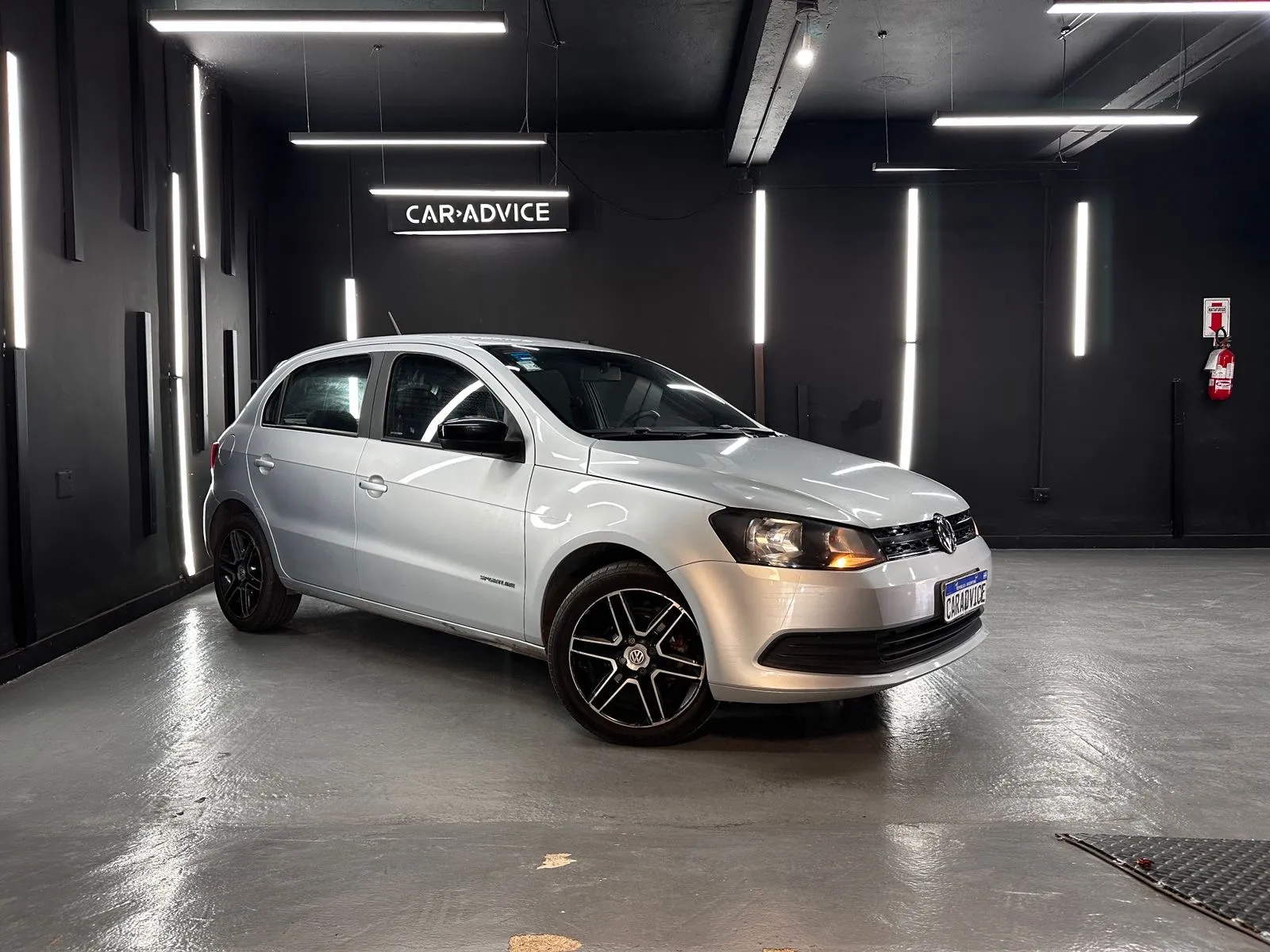 Volkswagen Gol 1.6 Trend Sportline 5p L15