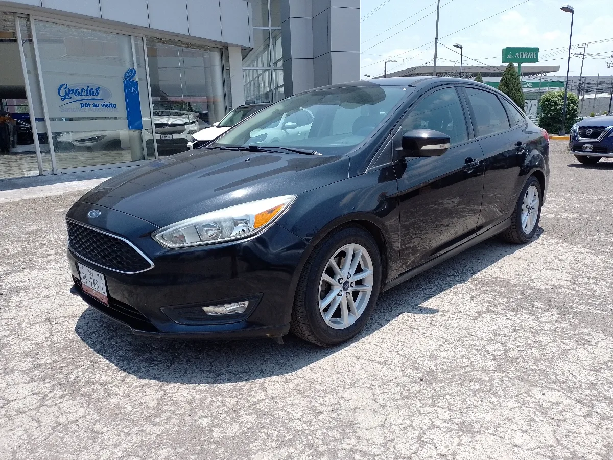 Ford  Focus  2015