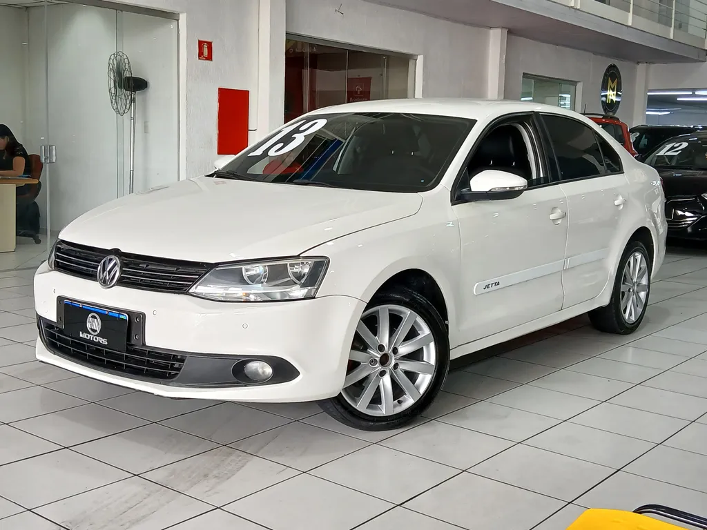 Volkswagen Jetta Flex Automático