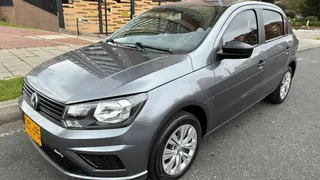 El rango de $40 a $50 millones sigue ofreciendo en Colombia una amplia variedad de carros usados confiables y accesibles. Crédito: Mercado Libre.