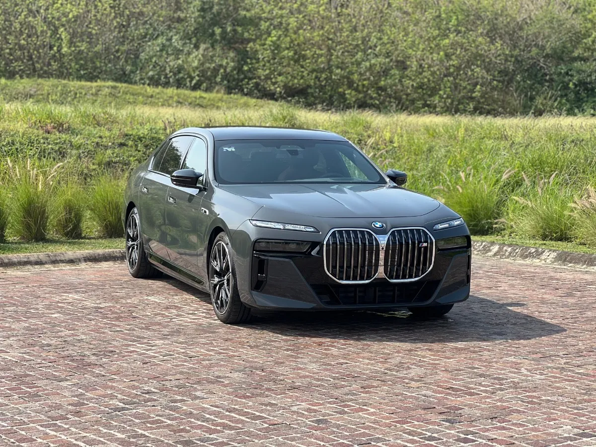Bmw I7 M70 Xdrive 2025