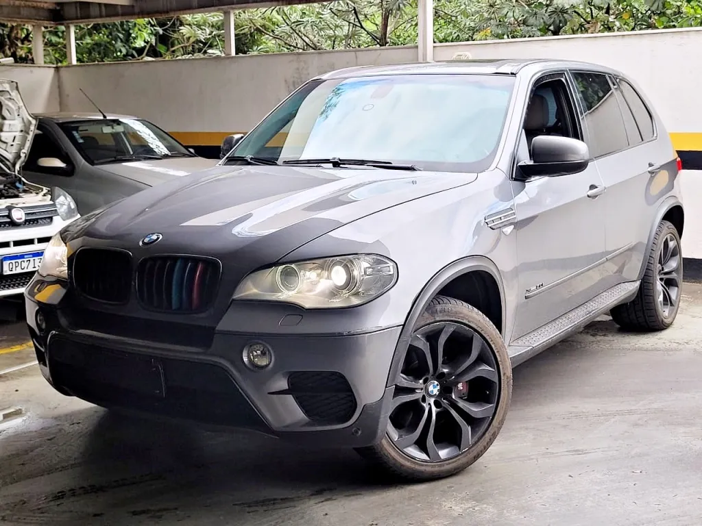 Bmw X5 4.4 4x4 50i Endurance V8 32v Gasolina 4p Automático