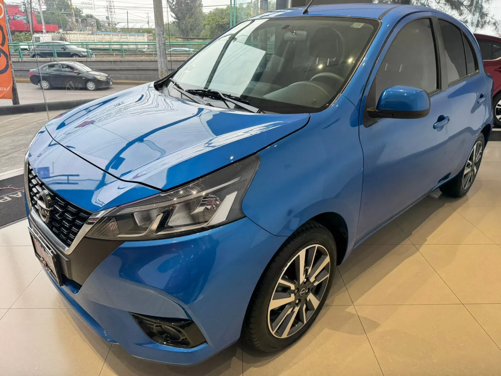 Nissan March 2023