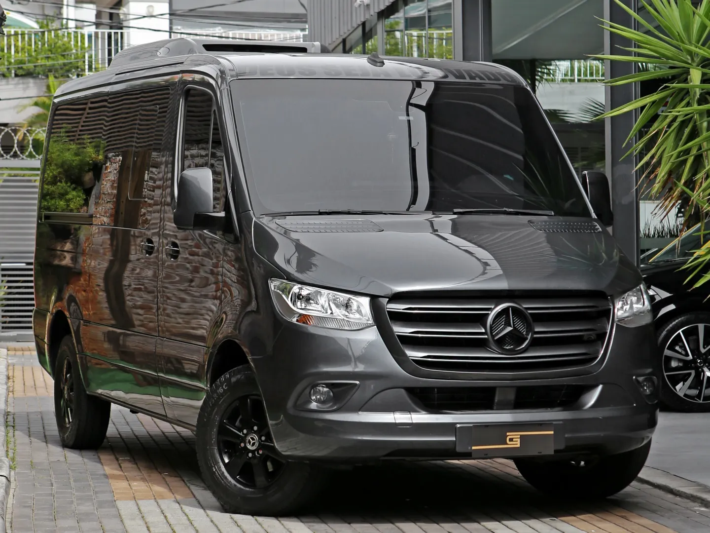 Mercedes-benz Sprinter 2.2 Cdi Diesel Van 416 Longo 16l Manu