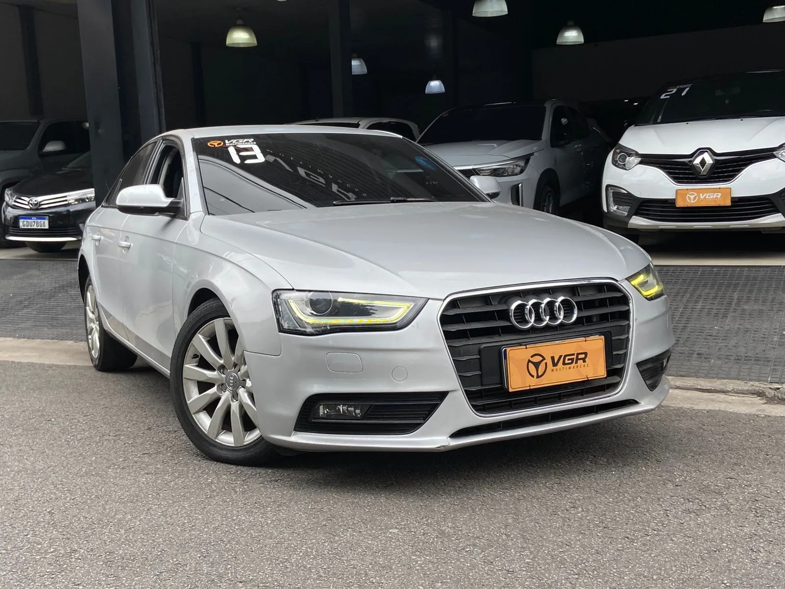 Audi A4 2.0 Tfsi Attraction Multitronic 4p