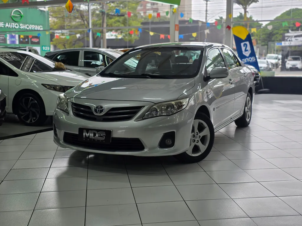 Toyota Corolla Flex Automático 2013, Muito Novo,troca Financ
