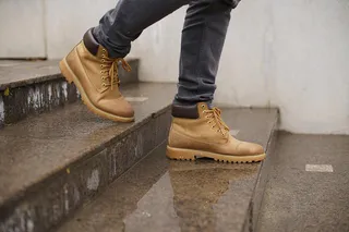 6 formas de usar botas masculinas con estilo