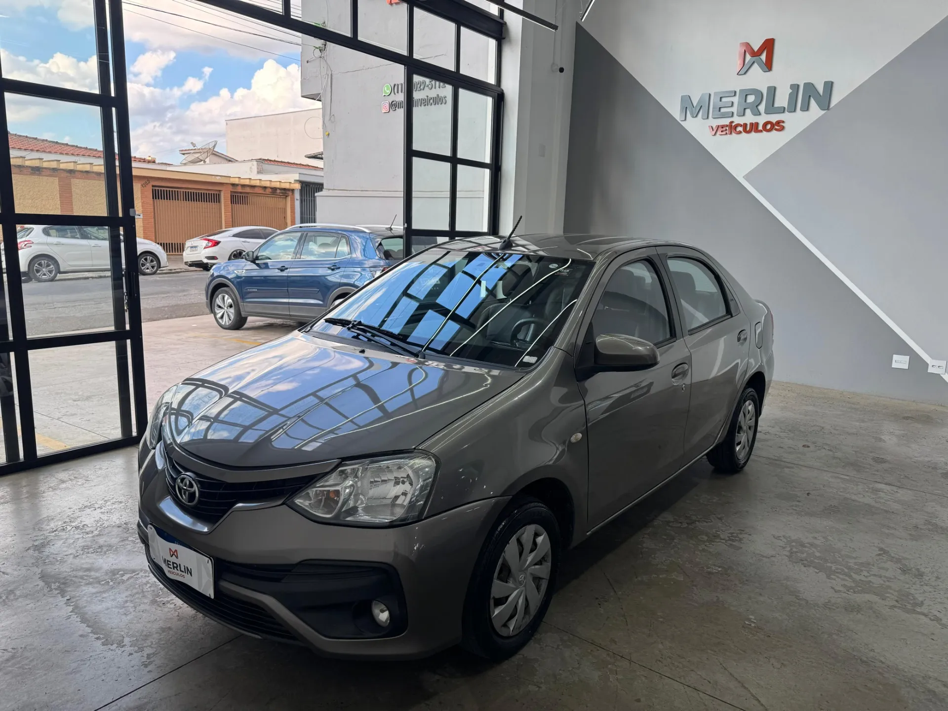 Toyota Etios 1.5 Xs Sedan 16v Flex 4p Automático