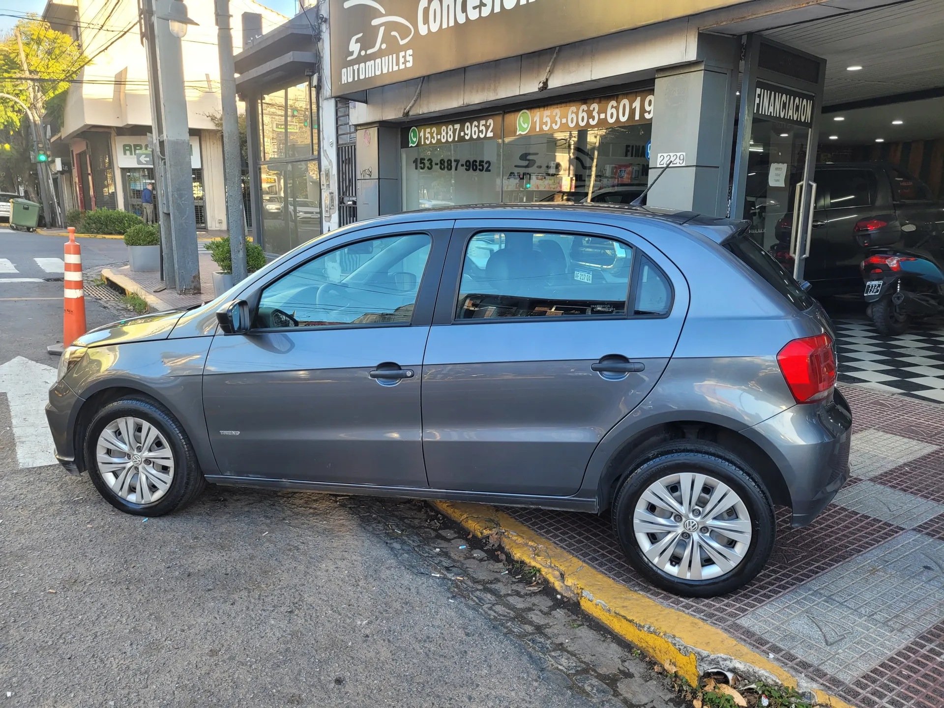 Volkswagen Gol Trend 1.6 Trendline 101cv At