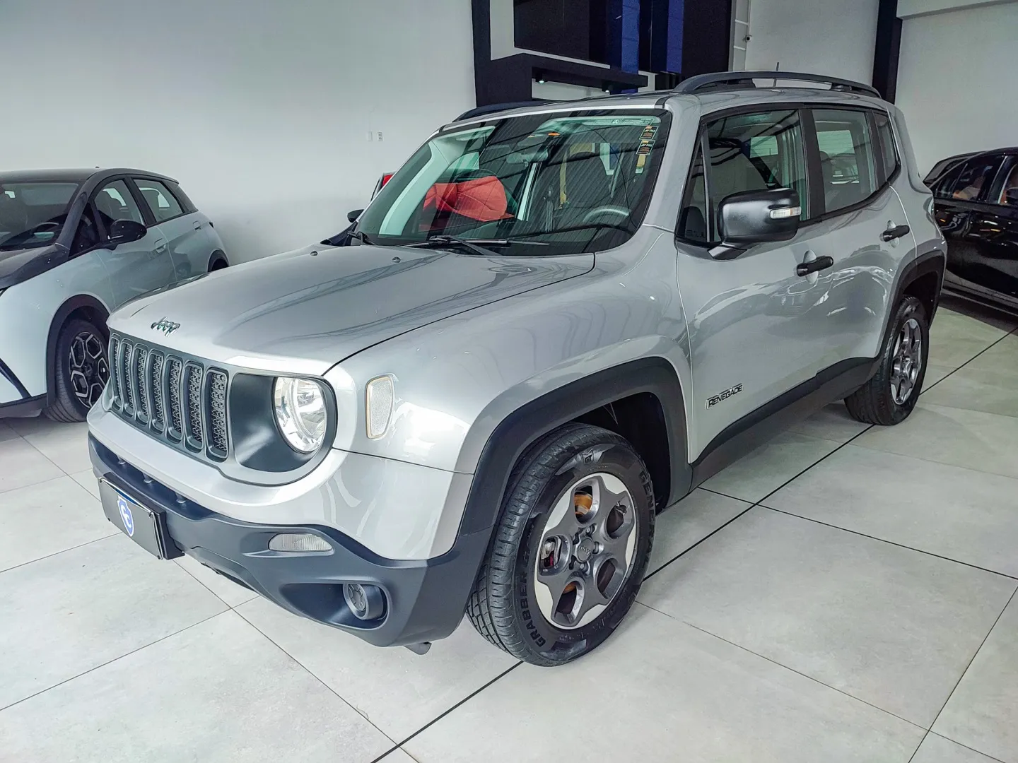 Jeep Renegade 1.8 16v Flex 4p Automático