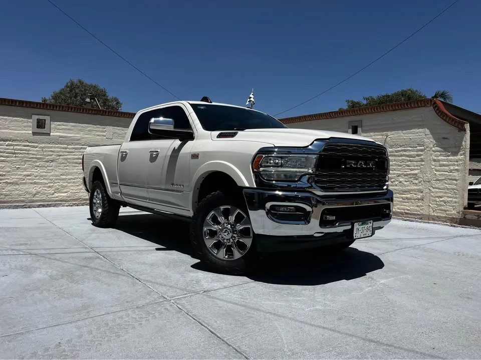 Dodge Ram 2500 Limited 6.4l 8 Birlos 2019