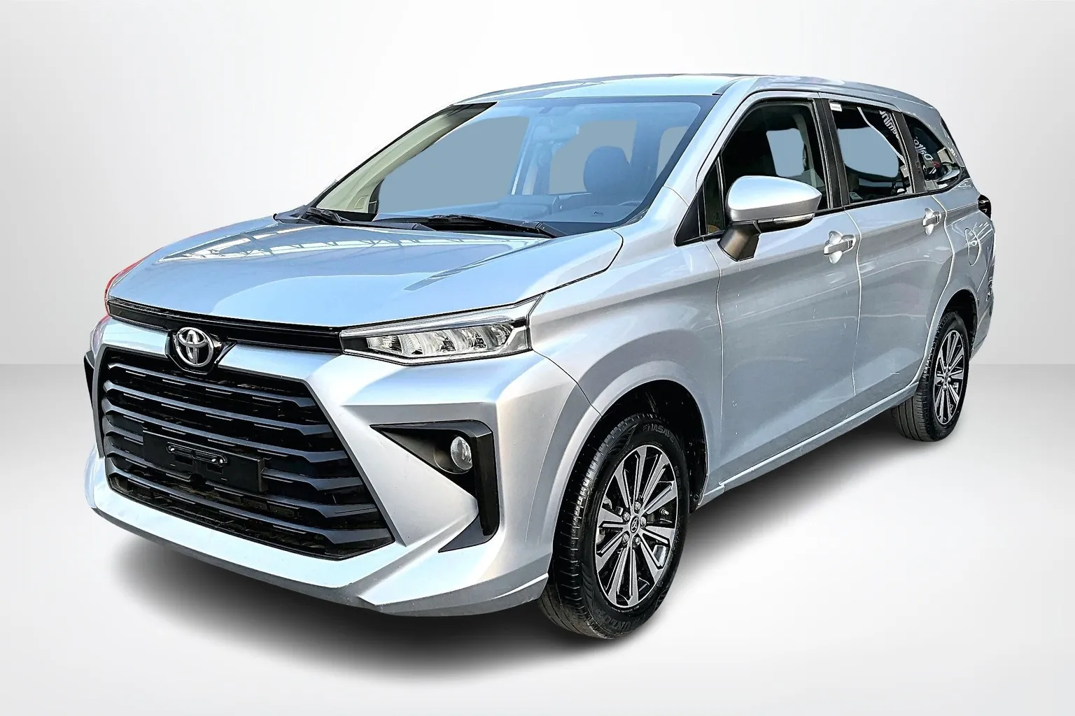 Toyota Avanza 2023